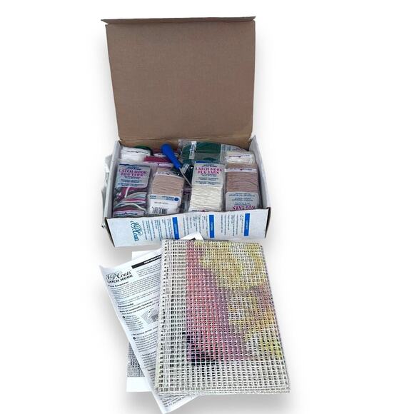 Latch Hook Kit J&P Coats 1998 Christmas Puppy 20" x 27" Art 25518 New Open Box - Picture 3 of 15